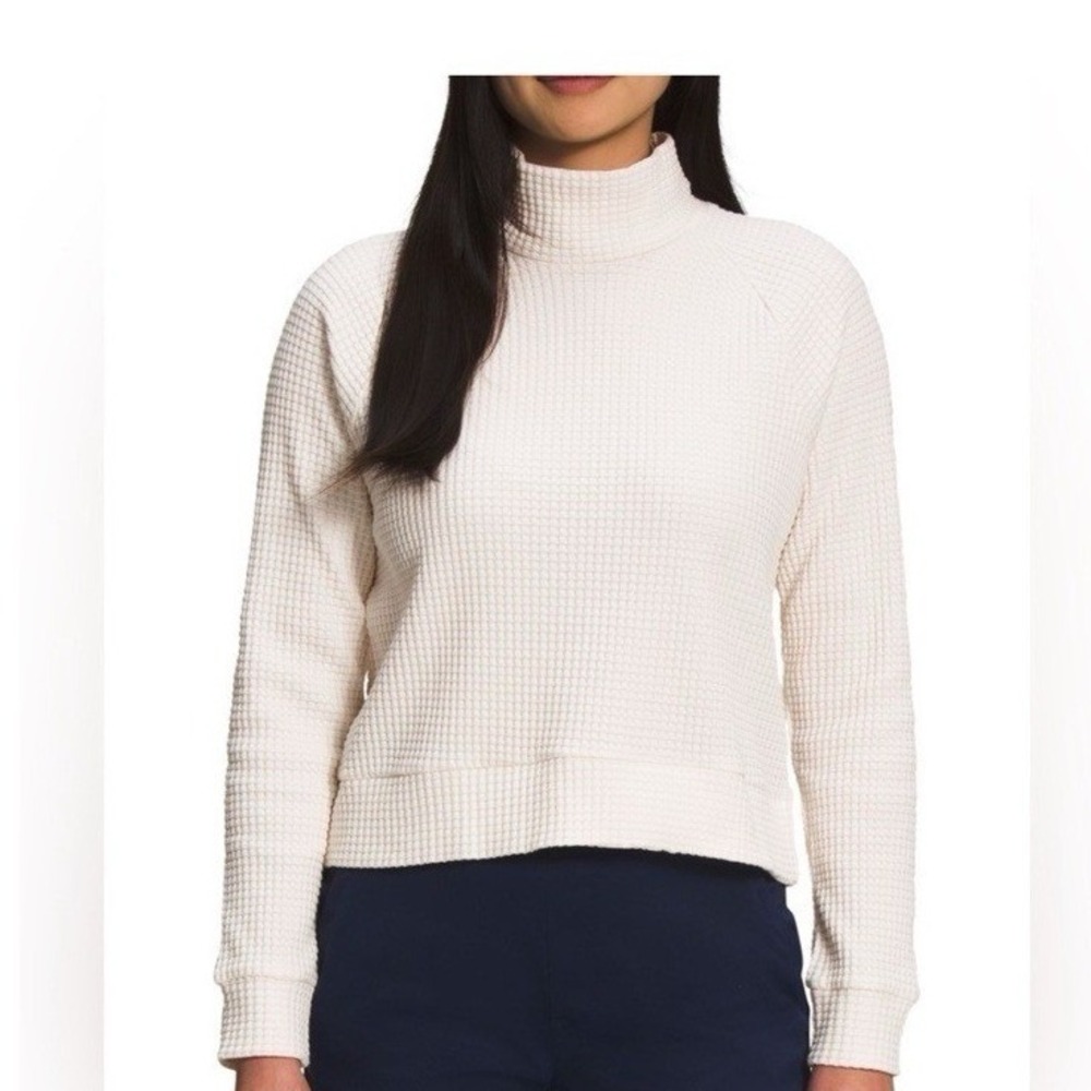 The North Face Chabot Long Sleeve Mock Neck White Waffle Knit Sweatshirt size L